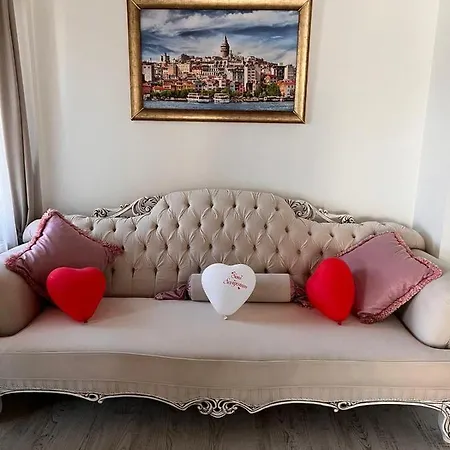 Near Kartepe With Jacuzzi And Shared Pool Vila